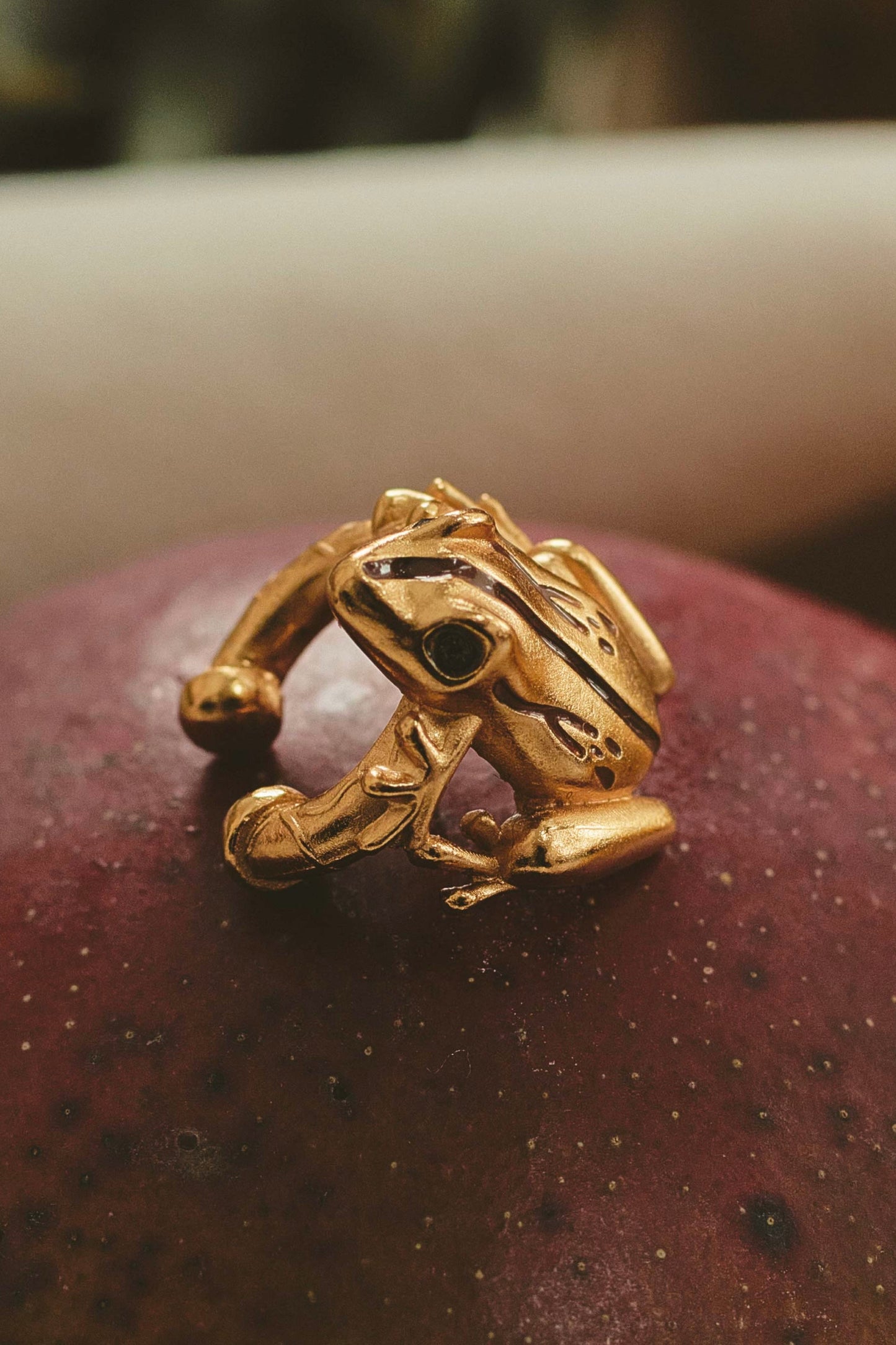 Ribbit earcuff