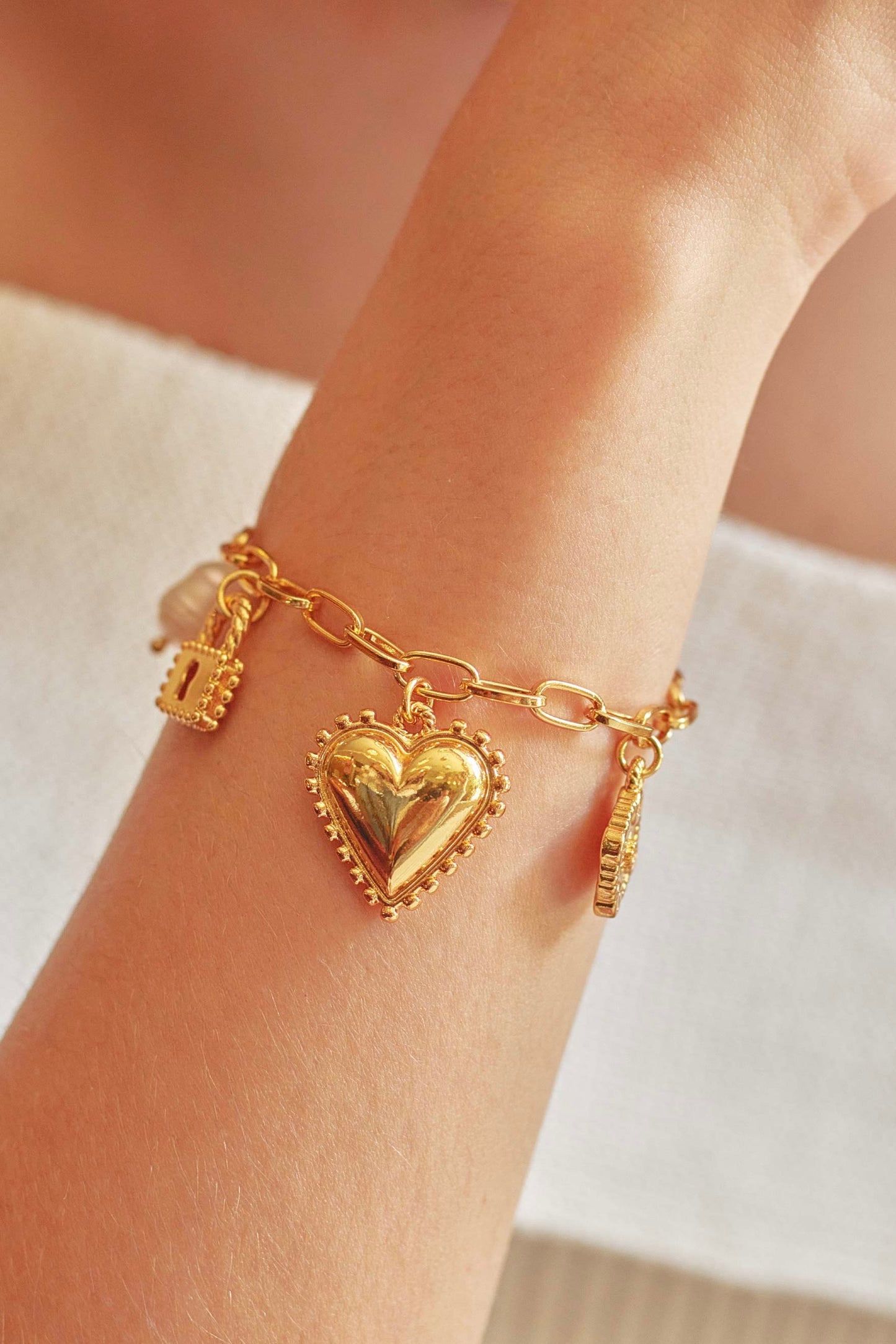 Love Twist Bracelet